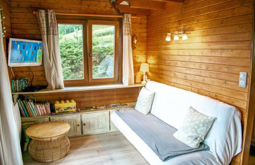 Chalet entier, vue panoramique, ruisseau et sauna. - Foto 27