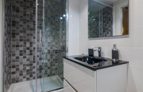 New Listing DUPLEX NEAR THE BEACH Barceloneta - Photo 12