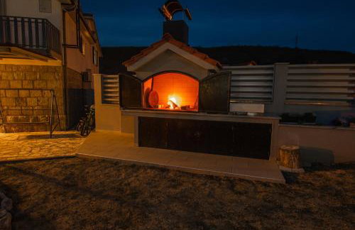 Spacious villa for 10 with a big private pool - Photo 42