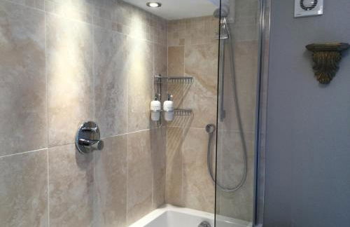 No 1 Fairbank - Photo 16