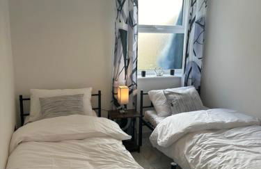 Luxurious & Elegant 6-Bed House - Foto 40