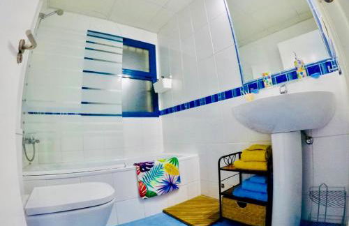 Atico lujo primera linea, terraza, piscina, parking - Foto 28