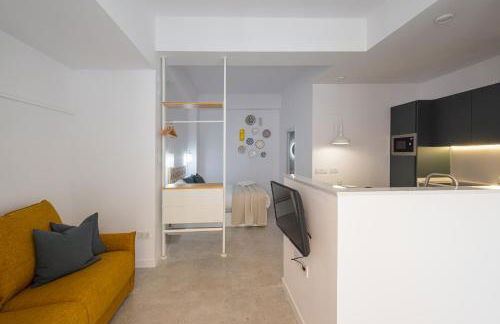 FLORIT FLATS - Quiet and Cozy Studios by the Joaquin Sorolla Station - Photo 13