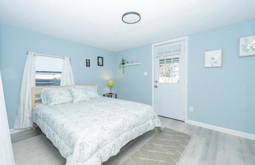 Side-by-Side Houses in Downtown Walk to Lake, Activities & Dining - Foto 6