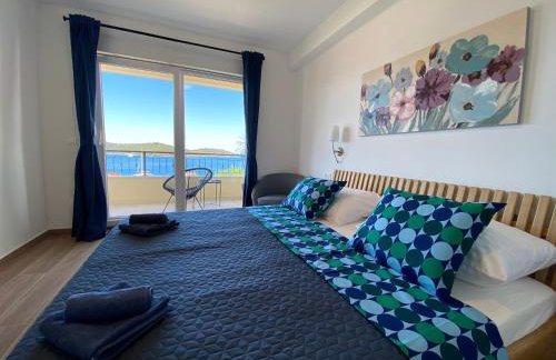 Apartment Sandra (2+2) with a breathtaking view 2 - Foto 1