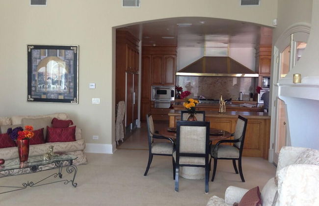 The Stradella Court Mansion - Photo 16