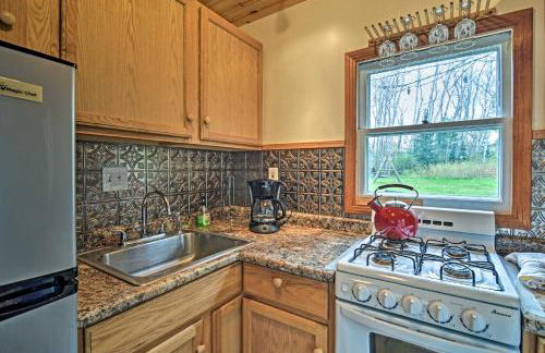 Day Trips to Boyne Mtn! Cabin Near Lake Charlevoix - Photo 10