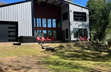 Lakefront-Private Dock-Lakeview-Sleeps 22 plus - Foto 5