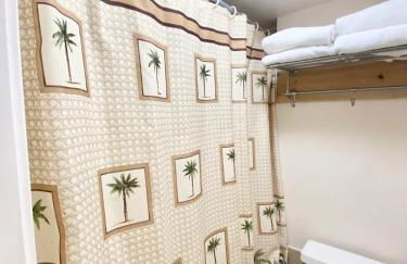 Beachfront Condo with Amazing Views - Photo 14