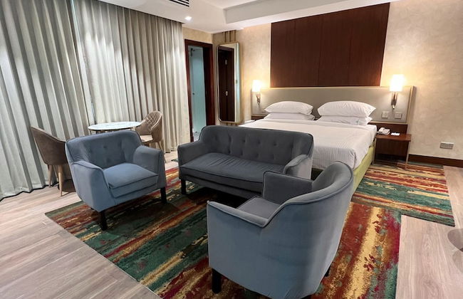 City Seasons Suites - Photo 15