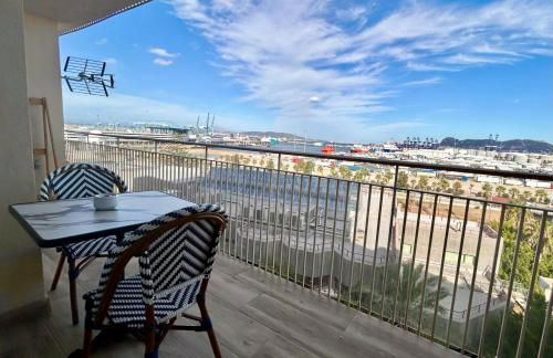 Apartamento Moderno y Amplio con Vistas a la Bahía - Foto 14