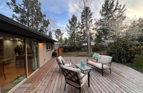 2 Master Suites, Fenced Yard, Hot Tub - Photo 44