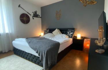 WIKINGERBUDE by Nordmann's Hus - mit großem Balkon, Garage & XXL- Sofa für bis zu 4 Personen - Foto 9