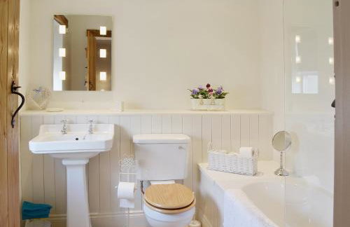 The Stables - Photo 13