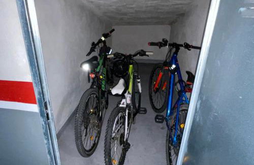 Estudio céntrico 1 con terraza y parking privado - Foto 21