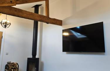 Rural Escape and Dog Friendly - Photo 10