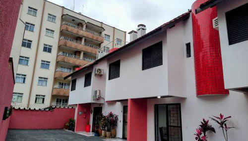 Triplex em Caiobá-Matinhos-Pr a 200 mt do mar - Foto 3