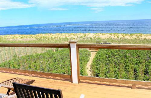 Camp46 Luxury Oceanfront Plum Island Cottage - Foto 23
