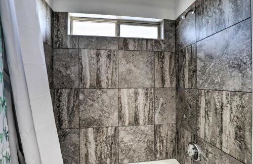 Family-Friendly Home with Theater, 24 Mi to SLC - Foto 20