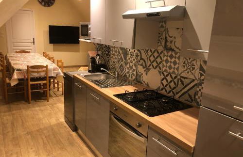 Logement @ 10 personnes avec piscine intérieure 31 degrés zoo de la FLECHE 24 h du Mans - Photo 5