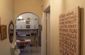 Ruby's summer house with spacious garden and free parking - Foto 22