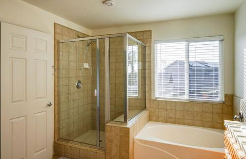 BBQ Ready Home 7 Mi to The Park at River Walk - Photo 24