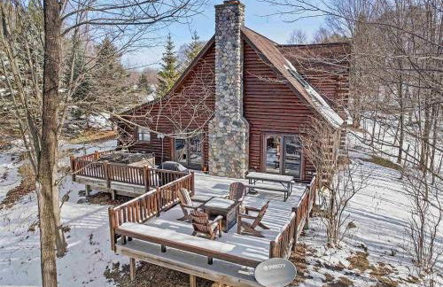 The Hillside Hideaway at Crystal Lake - Great Spa! - Foto 11