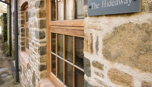 The Hideaway - Photo 3
