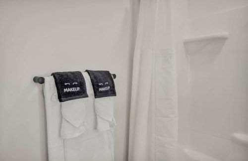 Cleveland Clinic w KingBed Balcony Gym Parking WD - Foto 46