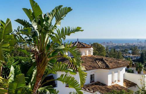 Urb Villa with pool by Costarentals- Ref 139 - Photo 30