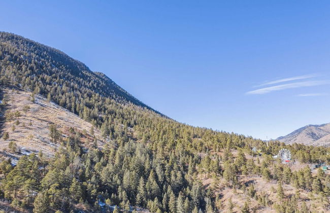 3BR Mountain Escapeat The Base Of Pikes Peakfamily Friendly - Photo 28