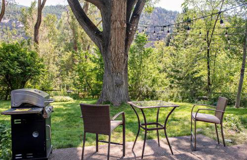 Million Dollar Creekside Treehouse Hottub Rafting Hiking Fishing and Mins to Glenwood and Hotsprings - Foto 77