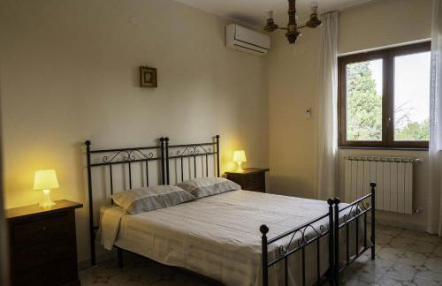 Villa Sara sull'etna con Piscina - Foto 21