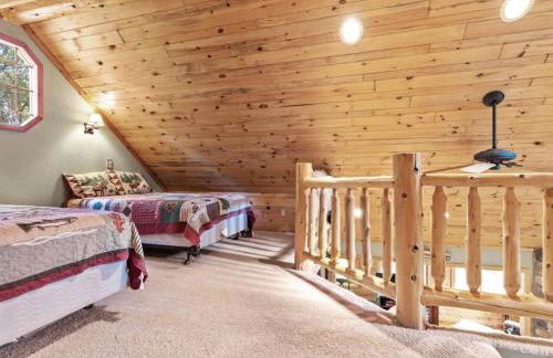 Winter Hideaway Lakeside Cabin Snowmobile - Foto 25