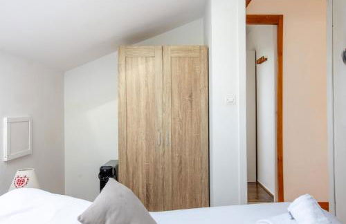 Le Chalet Panoramique Jaccuzi Parking Vue Montagne - Foto 7