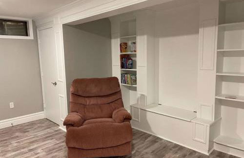 Private 4 Bedroom Home with a hot tub - Foto 10