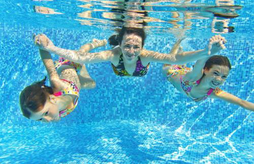 Stunning 8 Berth Caravan With Decking, Ref 71012P - Photo 22