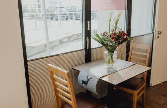 Stadt Land Fluss New Apartments by Zollhaus - Photo 26