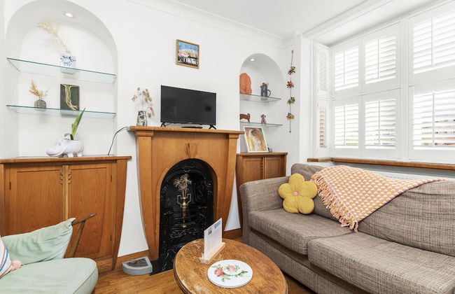 Rosey Cosy Cottage With Garden By My Getaways - Foto 16