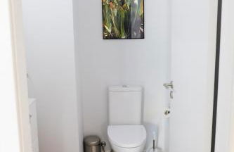 New 3 Bedroom Luxury Family Apartment - Airco, King Size Beds, Fully equipped kitchen, Balcony, Washingmachine, 2 bathrooms, Free parking, Fast Internet, 142m2 - Foto 47