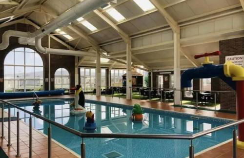 Two x 6 Berth static caravan on Lyons Robin Hood Rhyl North wales - Photo 73