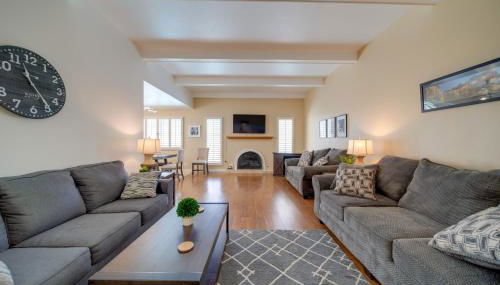 5 Mi to Camelback Ranch Pet-Friendly Home with Pool - Foto 5