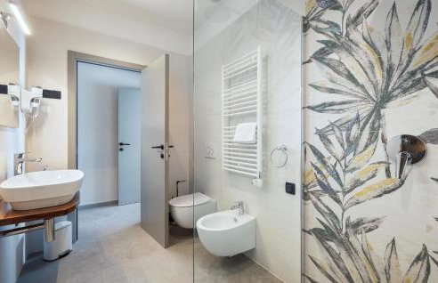 Awesome Home In Salvela With Sauna - Photo 49