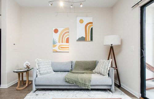 Gorgeous studio steps from The Groove - Foto 11