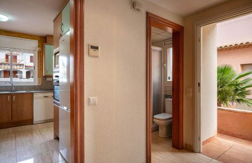 AT130 Casa con piscina privada, aire acondicionado y garaje - Foto 12