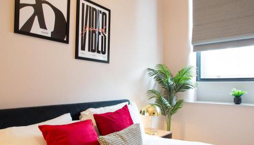 Stylish Manchester City Escape - Walk to Chinatown - Foto 3