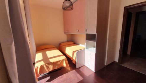 Intero appartamento (800 mt dalla stazione) - Foto 4