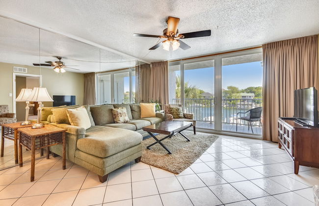 Dolphin Point 303c 2 Bedroom Condo by RedAwning - Foto 1