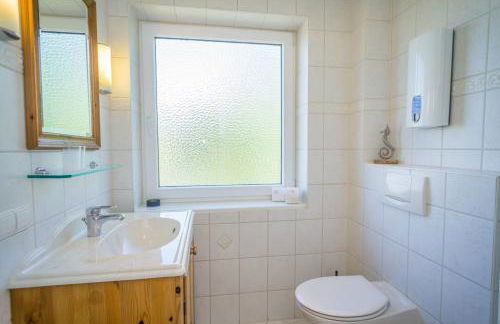 Wildrose OG - Photo 11