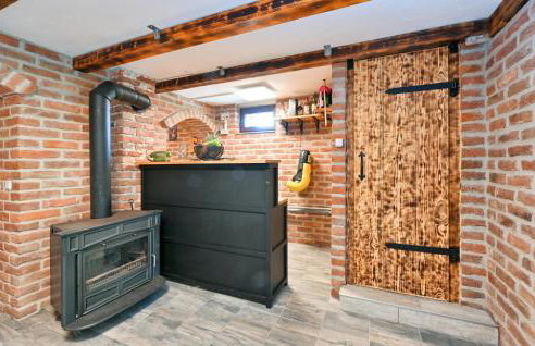 2 Bedroom Cozy Home In Kobasicari - Foto 6